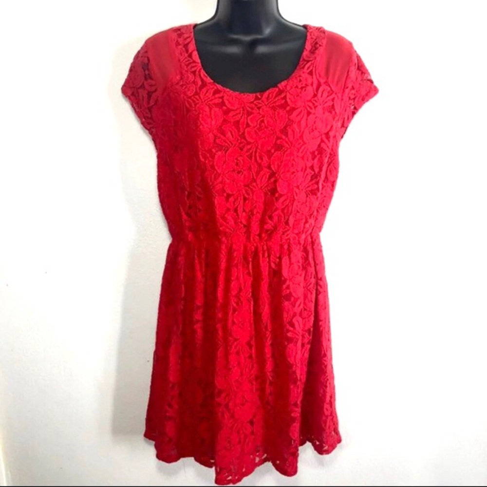 Anthro Coincidence + Chance Large Red Lace Dress